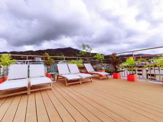 Phuket Patong Buri Resort - 7