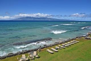 Kaleialoha 309 · KA 309 Oceanfront Condo AC Ocean Views Heated P - 3