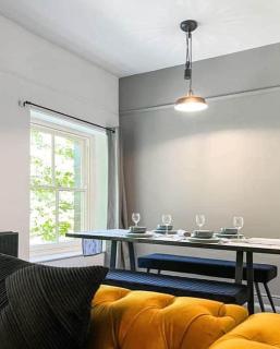 Pavilion Mews Luxury Apartment - 3