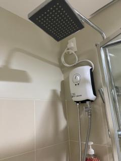 FAME Residences - The 37th Suite - 6