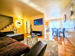 Spacious Ski Base Near The Best Resorts - 1