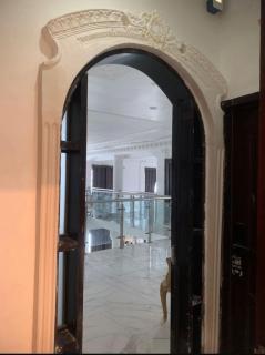 The Peacock Mansion - 8