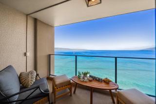 Mahana 1202 · MA 1202 OceanFront Penthouse Studio in Kaanapali - 2