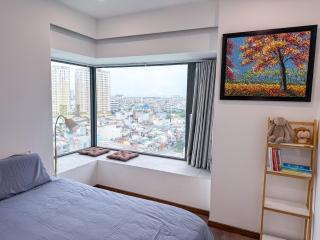 Perfect sunset city view common space shared - 9