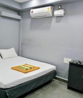 HYTON Hotel - Chennai - 3