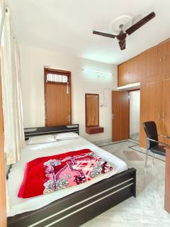 Luxury-Vibe Room With Attached Washroom & Balcony - 8