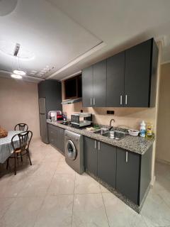 Waves House Tamraght - Surf & Chill Hostel - 7