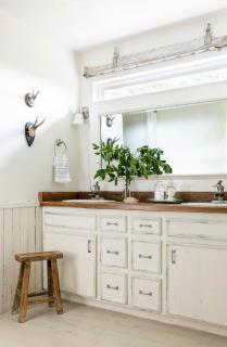 Luxury Cottage Rental with Modern Vintage Interior near Houston, Texas - 1