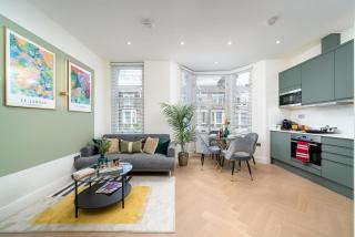 2BR-Central London Sleeps 5-Family & Team Friendly-3 mins away from station - 0