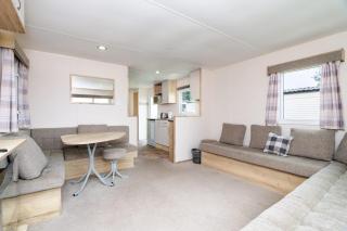 3 Bedroom Caravan - Seton Sands - 5