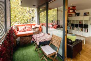 Central London Gem: Modern 1BD with Balcony - 6