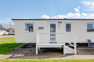 3Bedroom Caravan Seton Sands - 2