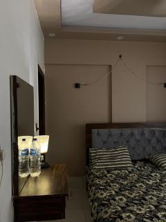 Luxury 2BR DHA Apartment Near Sea View - 5