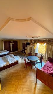 royal pyramids palace - 3