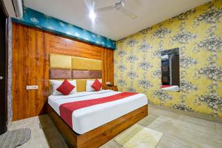 Hotel Square Plaza At Airport - 5