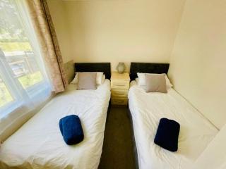 Dog Friendly Lodge in the Cotswolds! - 5