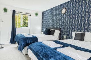 4-Bed Spacious House Perfect for Long-Term Stays -  - 8