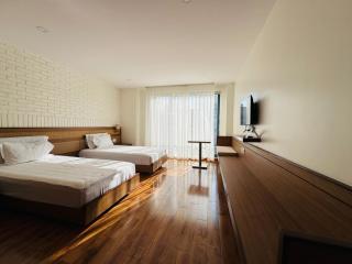 Navaya Residence - 8