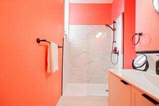 Colorful Downtown Apartment with Terrace - 3