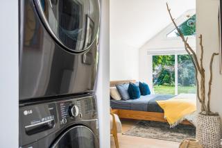 Driftwood on 6th Heritage Downtown Collingwood - 4