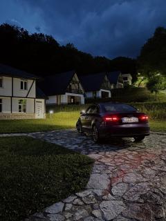 Apartments & Homes with the river Una view - 4