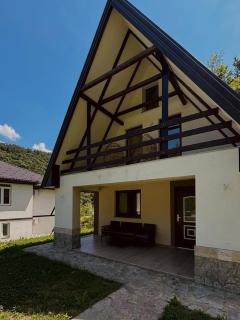 Apartments & Homes with the river Una view - 0