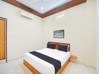 Hotel O Gokul Palace - 3