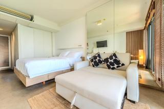 Zire Wongamat Pattaya by SilqStay - 2