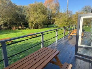 Lake Lodge at Farthings Farm - 2