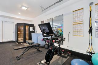 NEW Sauna -Plunge-Gym-Arcade-Hot Tub-MTN Views - 8