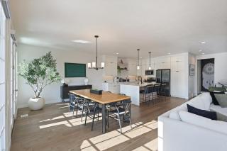 NEW Sauna -Plunge-Gym-Arcade-Hot Tub-MTN Views - 2