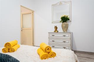 Royal Lion Estate - Prague - 4