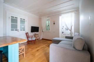 MINIQ HOMES 105 - Garden Cinema, BBQ, Foça Center 2BR Stone Home - 3