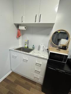 Tiny Home in Balga - Perth - 5