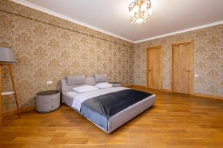 5 Bedroom Apartment In The Heart Of the City - 1