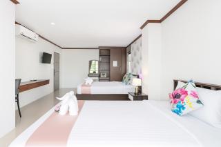 The Chic Patong Hotel - 1