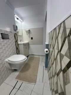 Courtyard Central Premium Apartment - 3