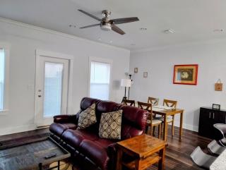 Seaside Serenity Pet Friendly Near Destin - 4