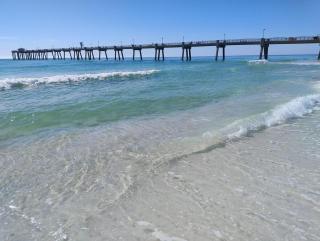 Seaside Serenity Pet Friendly Near Destin - 3