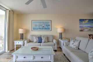 Crescent Shores North - 1502 - 4