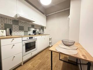 Cozy Athenian Nest Getaway - 6