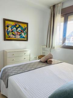 Apartamento con vista al mar y parking - 1