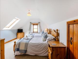 Smugglers Retreat - 2