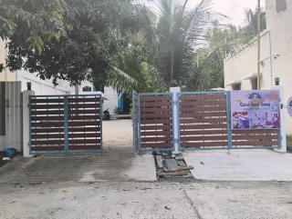 Coral Reef Eden Beach Resort - 8