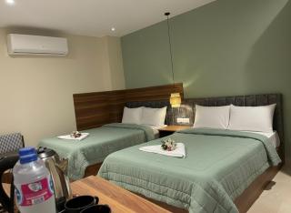 The S-Numad Pyramids & Sphinx Hotel - 3