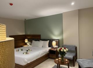 The S-Numad Pyramids & Sphinx Hotel - 1