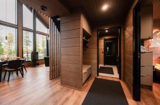 Atmospheric Villa in a mountain landscape - 4