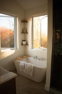 Bird House Chalets - 8