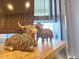 Modern Apartment City Center Leeds with Terrace - 8