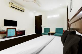 Collection O Tipsyy inn & suites 020 - 4